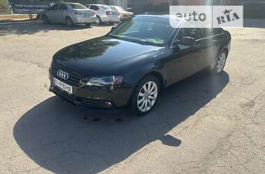 Седан Audi A4 2012 в Полтаве