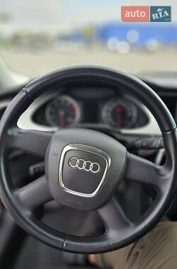Універсал Audi A4 2010 в 