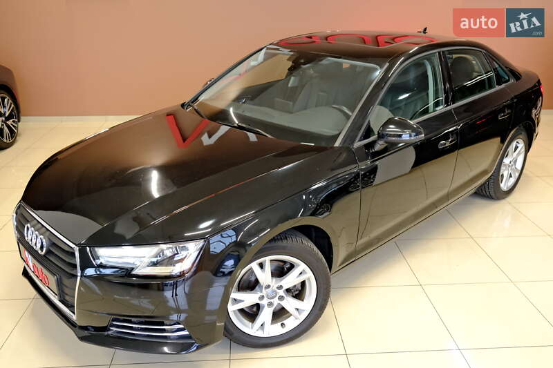 Седан Audi A4 2017 в Одесі