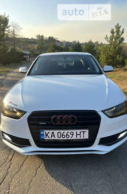 Седан Audi A4 2013 в Харкові