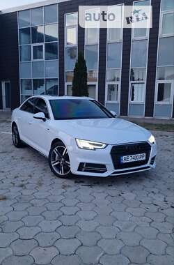 Седан Audi A4 2016 в Днепре