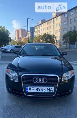 Седан Audi A4 2006 в Днепре