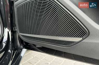 Седан Audi A4 2016 в 