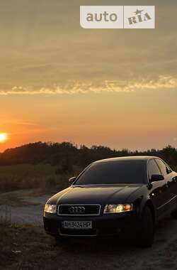 Седан Audi A4 2000 в Звягелі