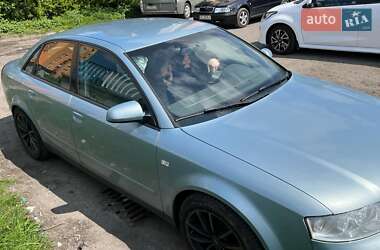 Седан Audi A4 2002 в 