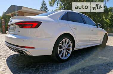 Седан Audi A4 2018 в Львове