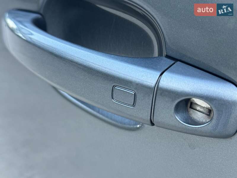 Седан Audi A4 2012 в Киеве