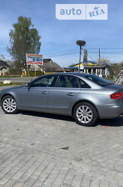 Седан Audi A4 2010 в Косові