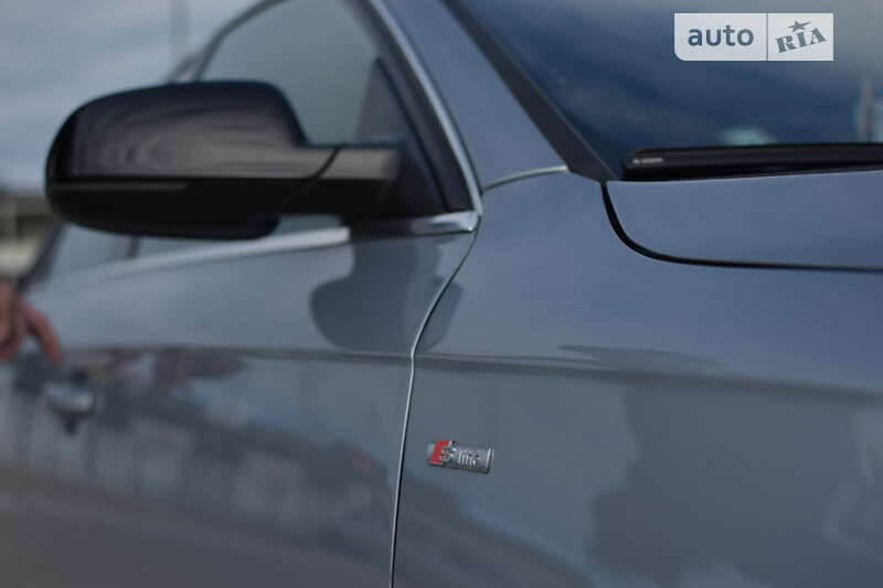 Седан Audi A4 2011 в Киеве