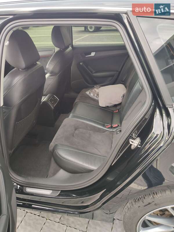 Універсал Audi A4 2010 в Львові