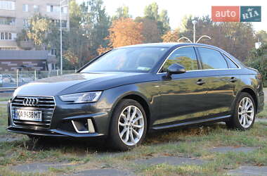 Седан Audi A4 2019 в 