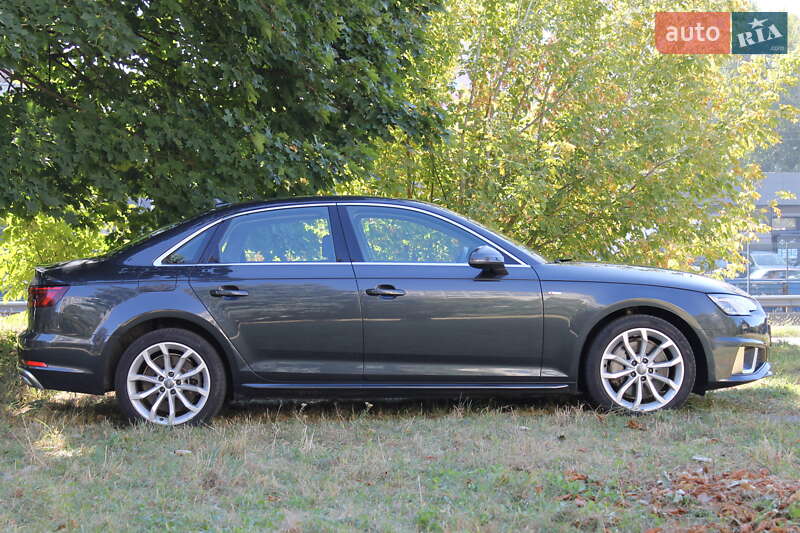 Седан Audi A4 2019 в Києві