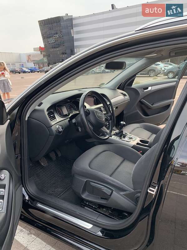 Универсал Audi A4 2012 в Житомире