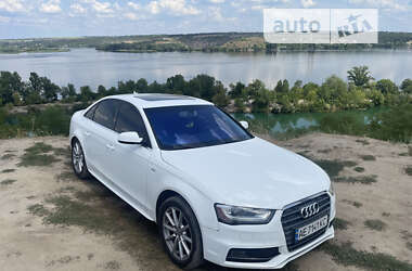 Седан Audi A4 2014 в Днепре