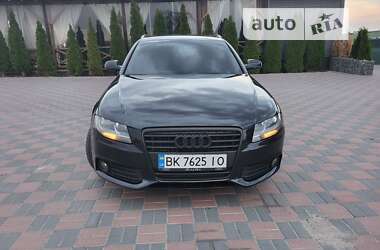 Універсал Audi A4 2010 в Рівному