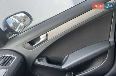 Седан Audi A4 2010 в 