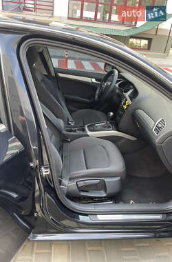 Седан Audi A4 2010 в 