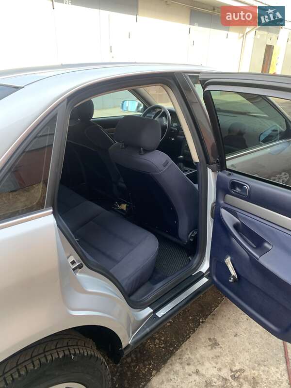 Седан Audi A4 1999 в Тернополе