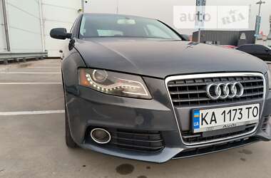 Седан Audi A4 2010 в Киеве