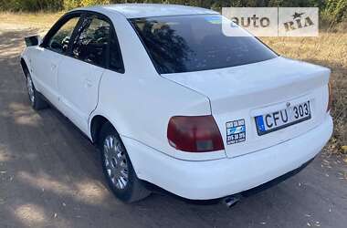 Седан Audi A4 1997 в Полтаве