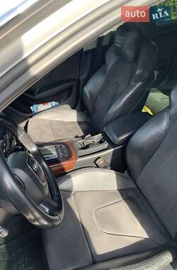 Седан Audi A4 2010 в Макарове