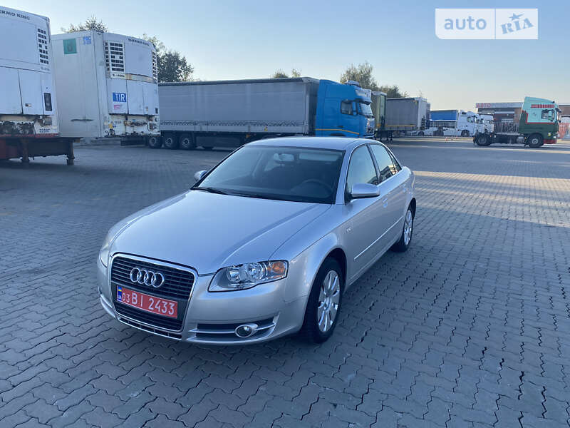 Седан Audi A4 2005 в Сарнах