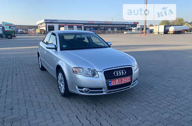 Седан Audi A4 2005 в Сарнах