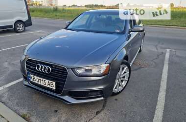 Седан Audi A4 2014 в Вінниці