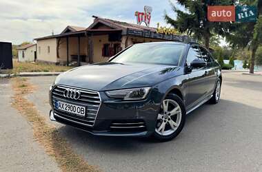 Седан Audi A4 2017 в 