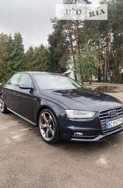 Седан Audi A4 2013 в Новояворівську