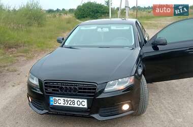 Седан Audi A4 2010 в Стрию