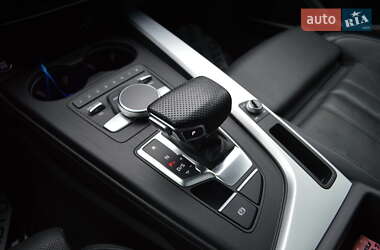 Седан Audi A4 2016 в Львові