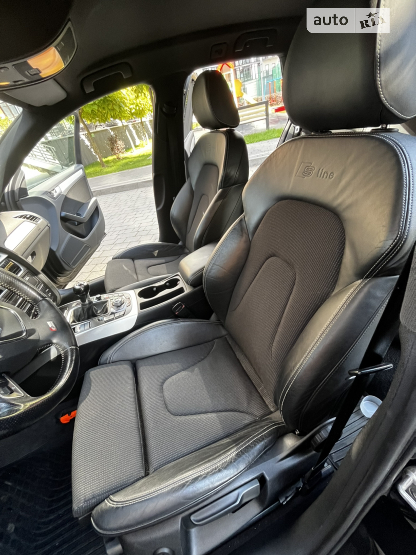 2010 Audi A4 - мініатюра 5