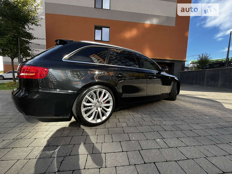Универсал Audi A4 2010 в Ивано-Франковске