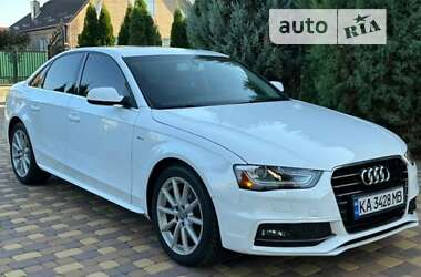 Седан Audi A4 2013 в Шполі