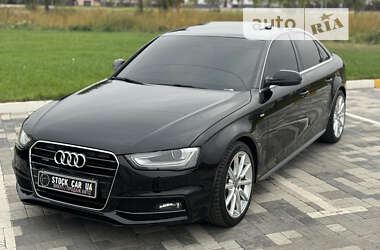 Седан Audi A4 2014 в Киеве