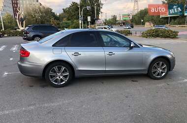 Седан Audi A4 2010 в Вышгороде