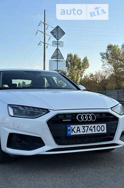 Седан Audi A4 2020 в Киеве