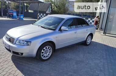 Седан Audi A4 2002 в Староконстантинове