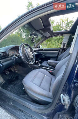 Седан Audi A4 1997 в 