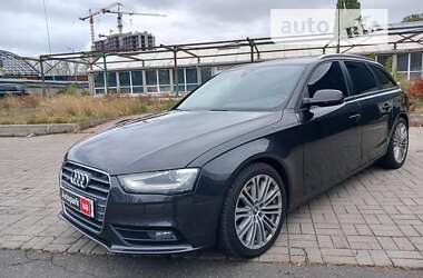 Универсал Audi A4 2013 в Киеве