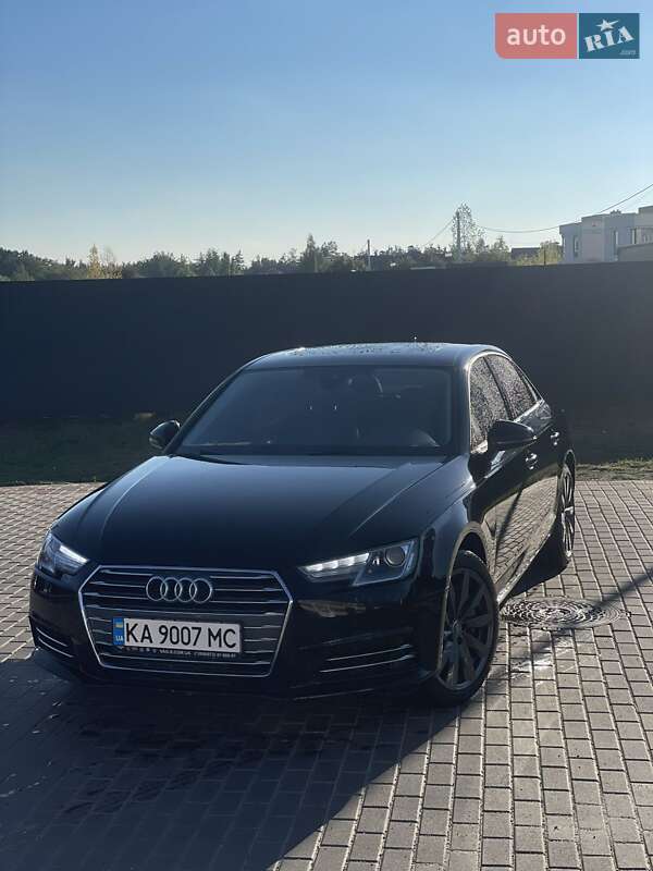 Седан Audi A4 2016 в Києві