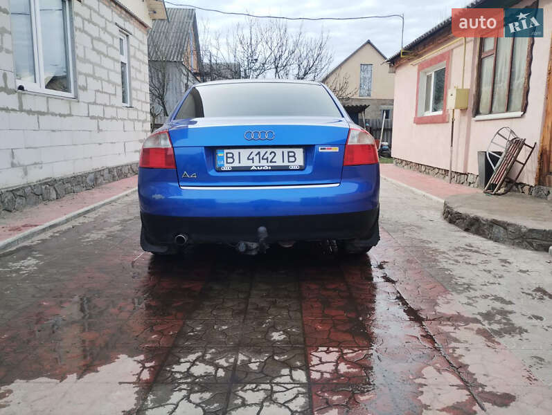 Седан Audi A4 2004 в Полтаве