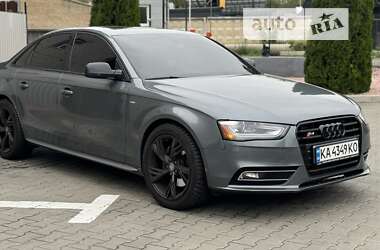 Седан Audi A4 2013 в Киеве