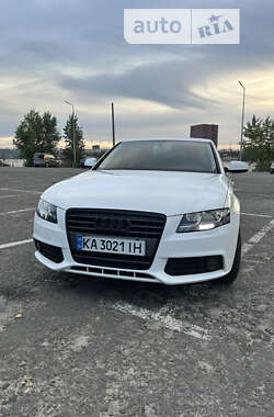 Седан Audi A4 2010 в Киеве