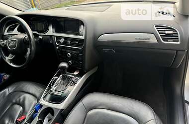 Седан Audi A4 2013 в Брюховичах