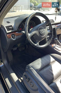 Универсал Audi A4 2003 в 