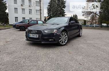 Седан Audi A4 2012 в Барышевке