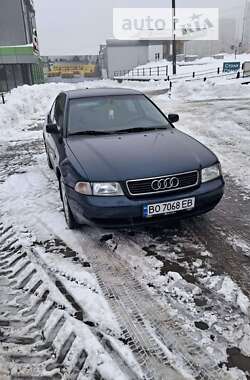 Седан Audi A4 1995 в Тернополе