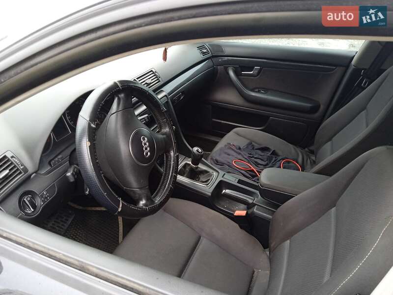Универсал Audi A4 2002 в Камне-Каширском